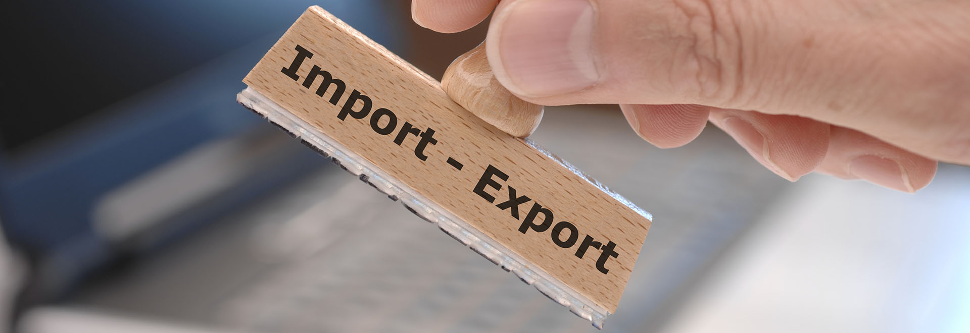 Manage Trade Instruments, Document & Regulations for International Transport (AOP)